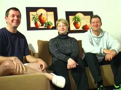 Braves und symphatisches Paar hat geilen Spass mit Fickfreund